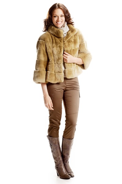 Kurze_Jacke_beige